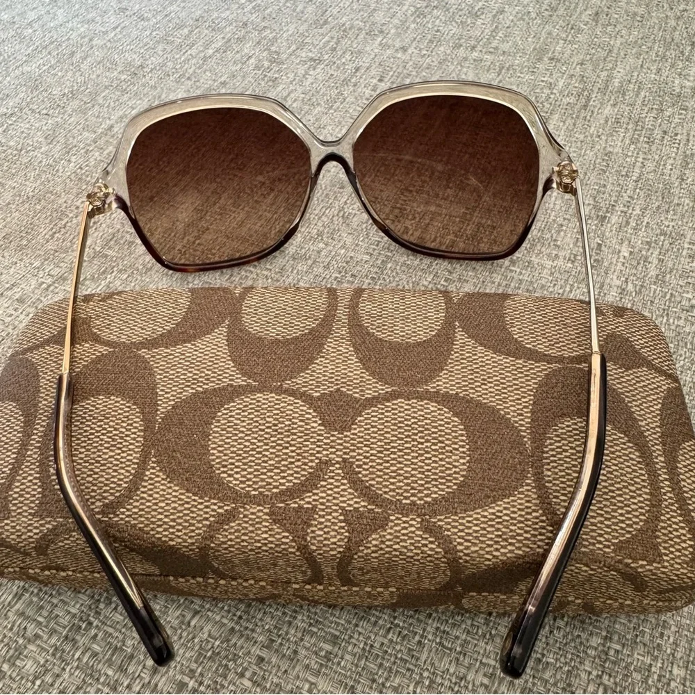 Coach Brown Sunglasses with Case - Picture 4 of 9